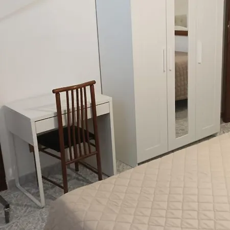 Grande Attico -con Veranda E Terrazzo 3 Da Letto - Aeroporto E Fiera شقة